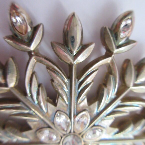 Lenox 2011 Annual Ornament Snow Majesty Snowflake Silver Plate Christmas 3 1/8” - Picture 11 of 12